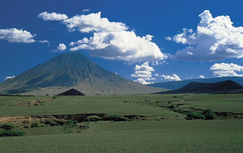 вулкан ол-доиньо-ленгаи