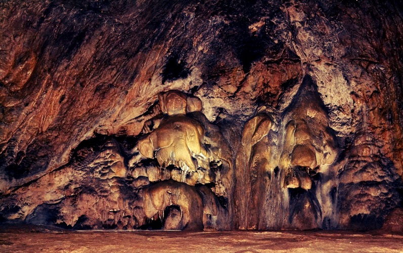 новомурадымовская пещера