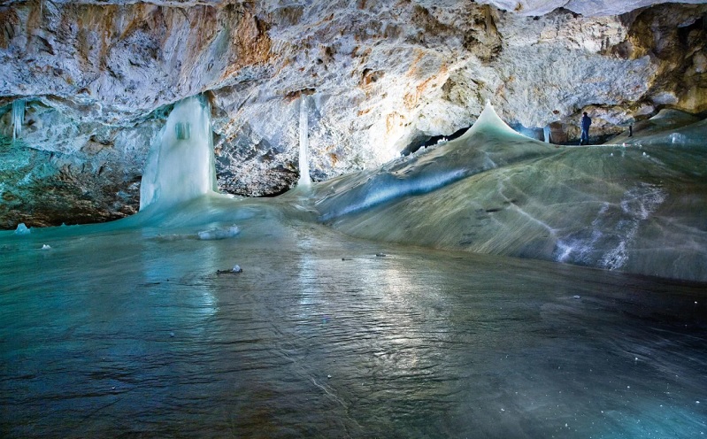 добшинская ледовая пещера