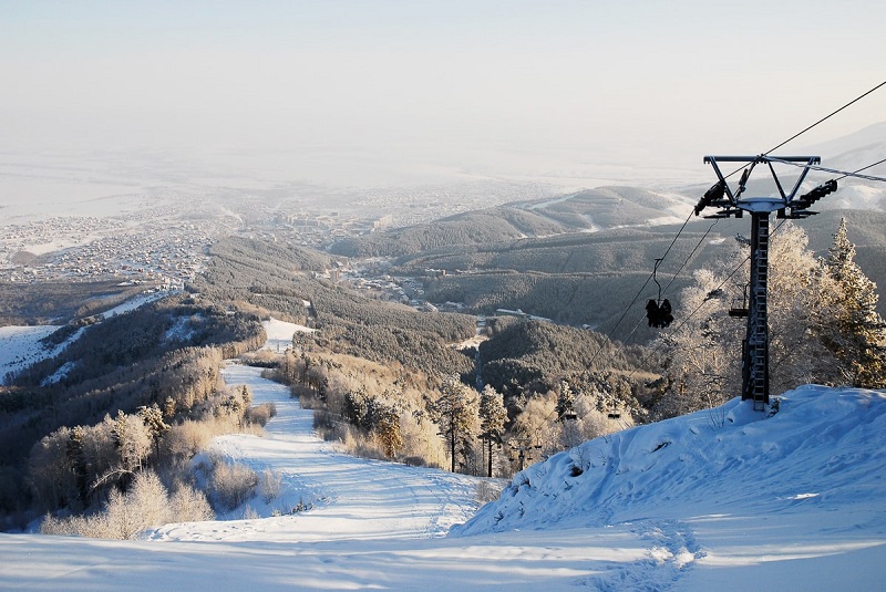 Лучшие горнолыжные курорты Алтая: Топ-10