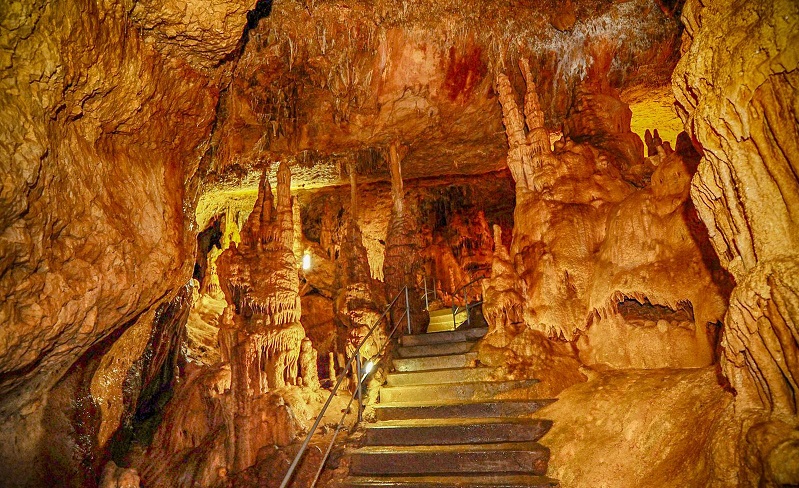 пещера эмине-баир-хосар