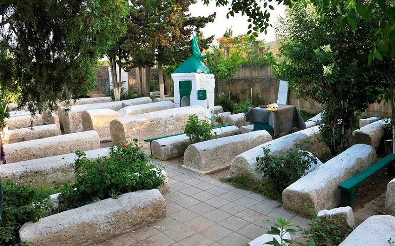 кладбище кырхляр