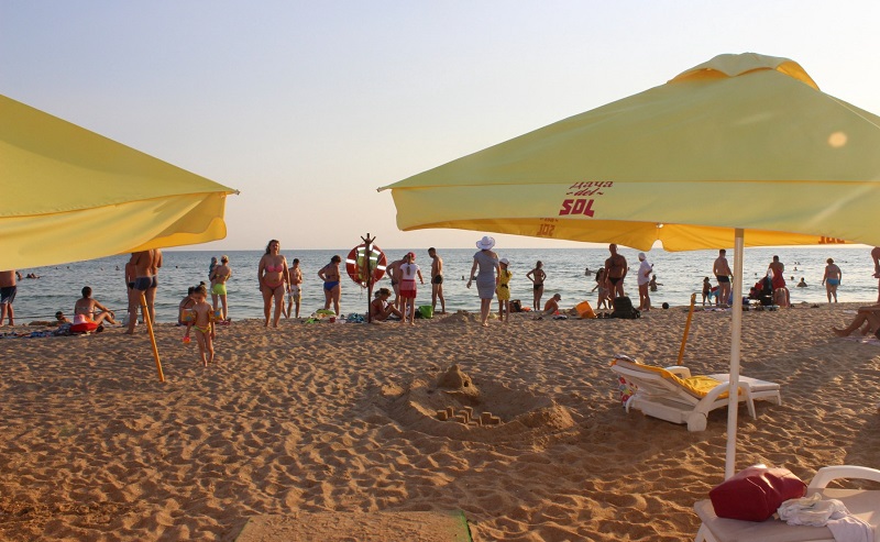 пляж отеля «дача del sol»