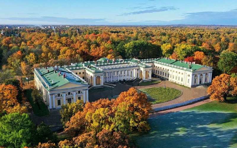 александровский дворец пушкин