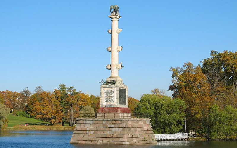 чесменская колонна пушкин
