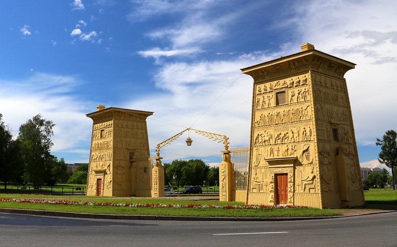 египетские ворота пушкин