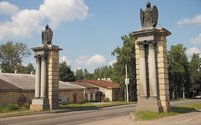 ингербургские и смоленские ворота