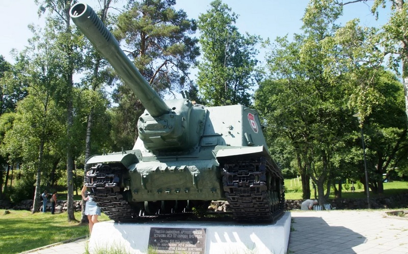 мемориал военной техники в приозерске