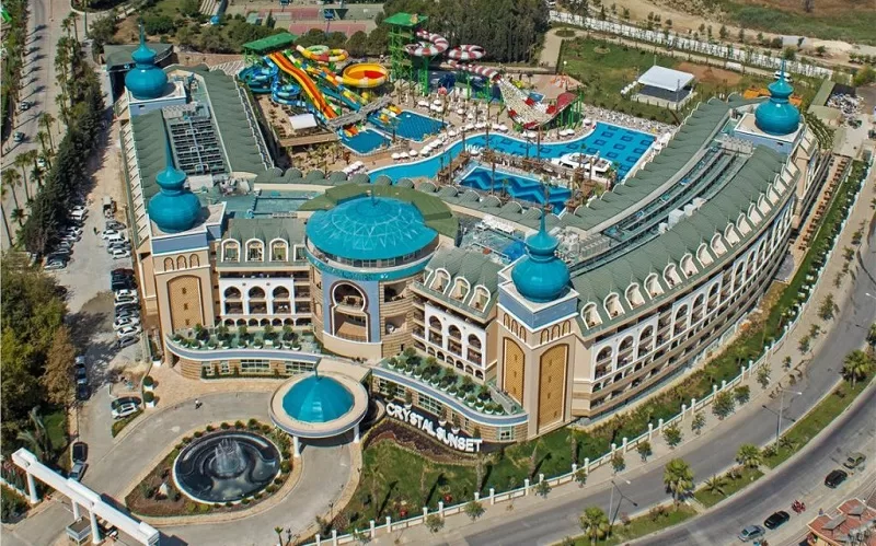 crystal waterworld resort spa аквапарк